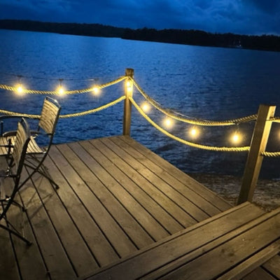 SELED ULKOVALOSARJAN JATKOPALA ULKOKÄYTTÖÖN VAIHDETTAVILLA E27 LED -LAMPUILLA. 5m / 10 lamppua